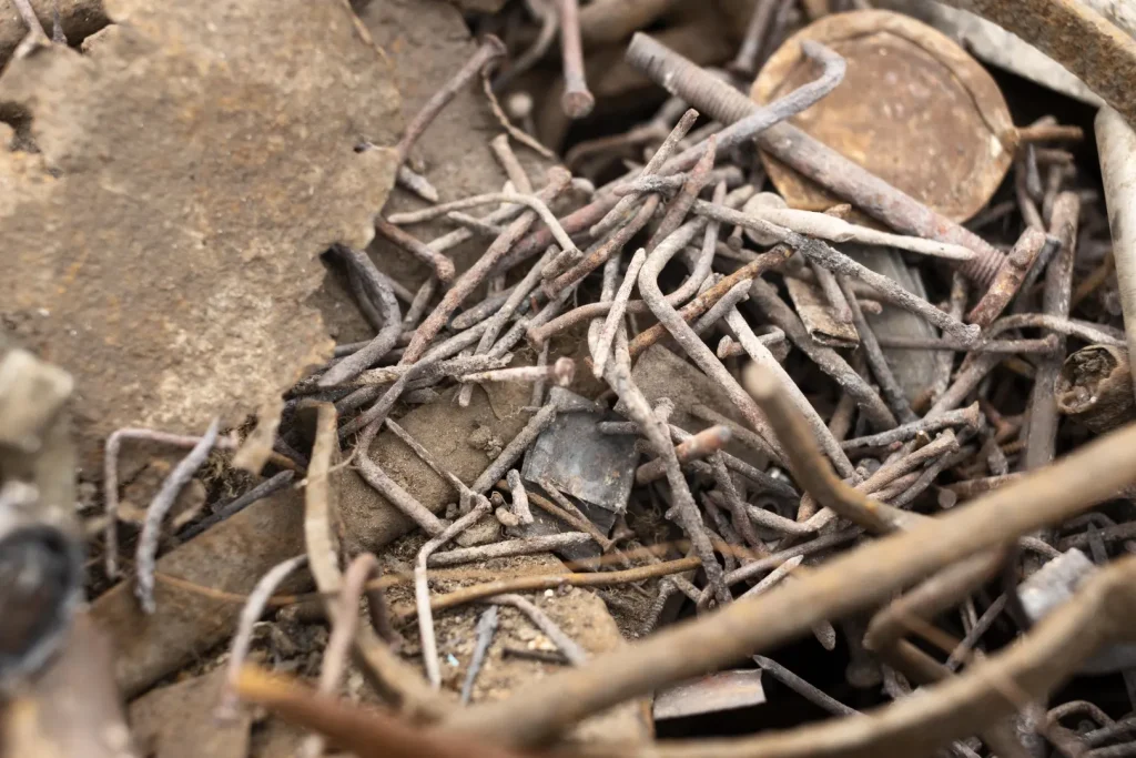 dirty-dumped-objects-arrangement